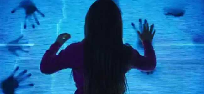 Poltergeist Trailer Online
